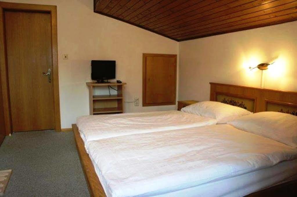 Privatzimmer Eva Leitgeb Bed & Breakfast Faistenau Ngoại thất bức ảnh